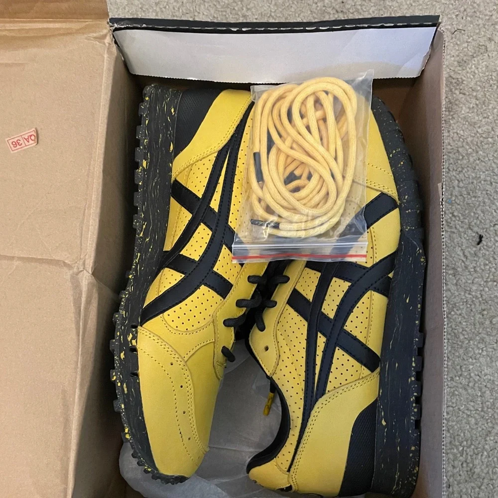 Bruce lee Addition with ASICS - Picture 1 of 6